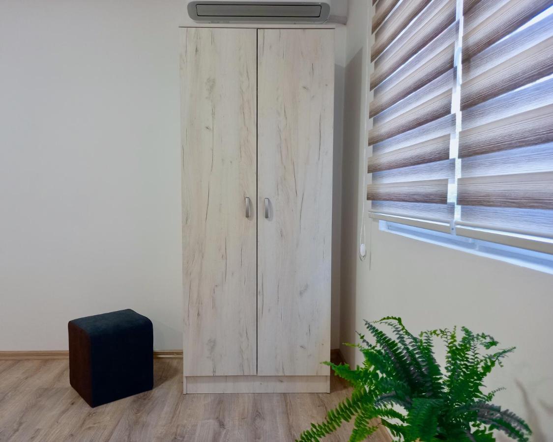 Apartmani Loric วิเชกราด ภายนอก รูปภาพ